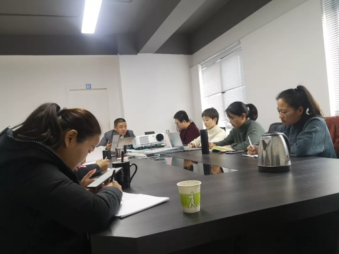AG九游会国际官网CEO莅临杭州战区组织指导并召开战略分析暨员工培训大会